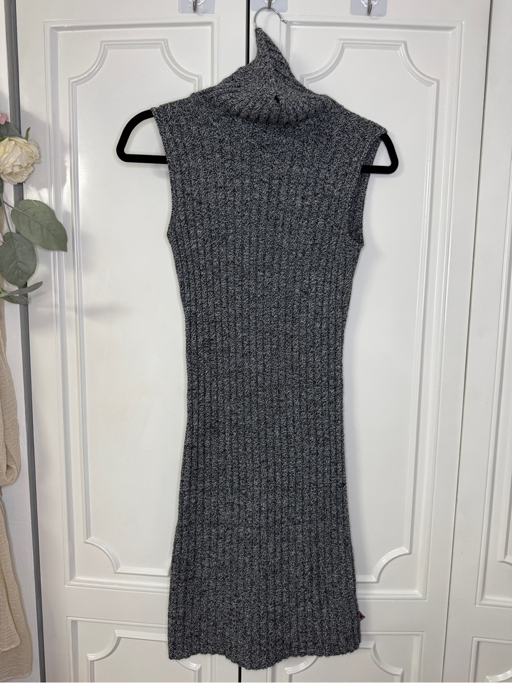 VTG Sleeveless Ribbed Midi Turtleneck Dress in Charcoal Gray- CBK Coded